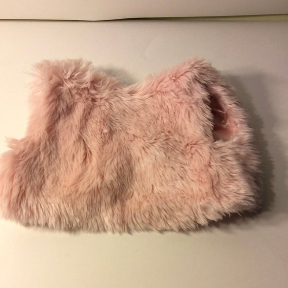 LAST CHANCE - RUUM Baby Pink Fur Vest 3-6 mos - Picture 4 of 4